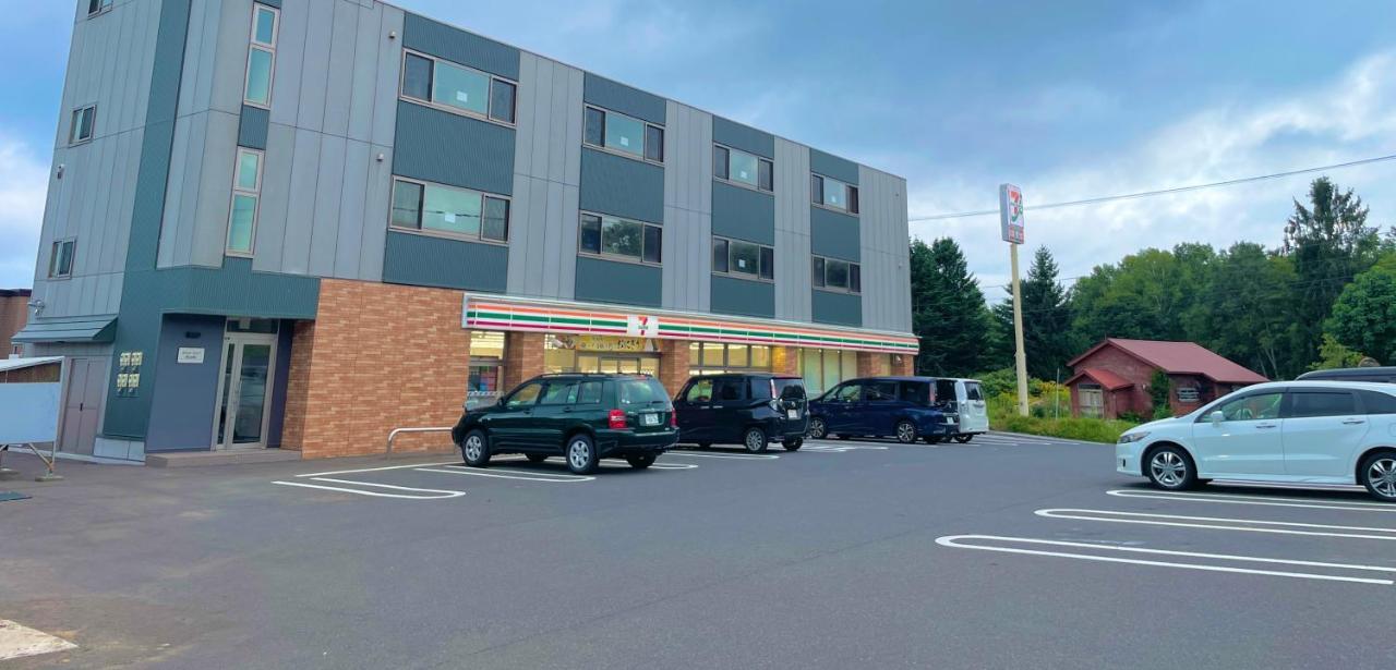 Niseko Hotel Kiraku Rin Buitenkant foto
